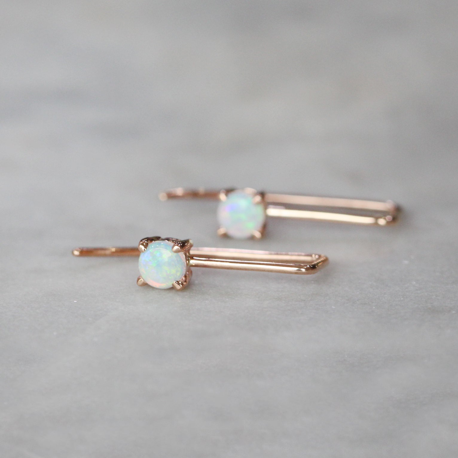 OPAL / TRAIL EARRINGS