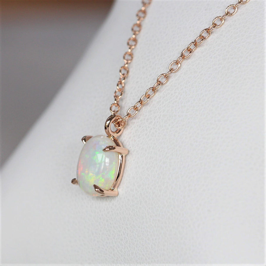 OVAL / OPAL NECKLACE II