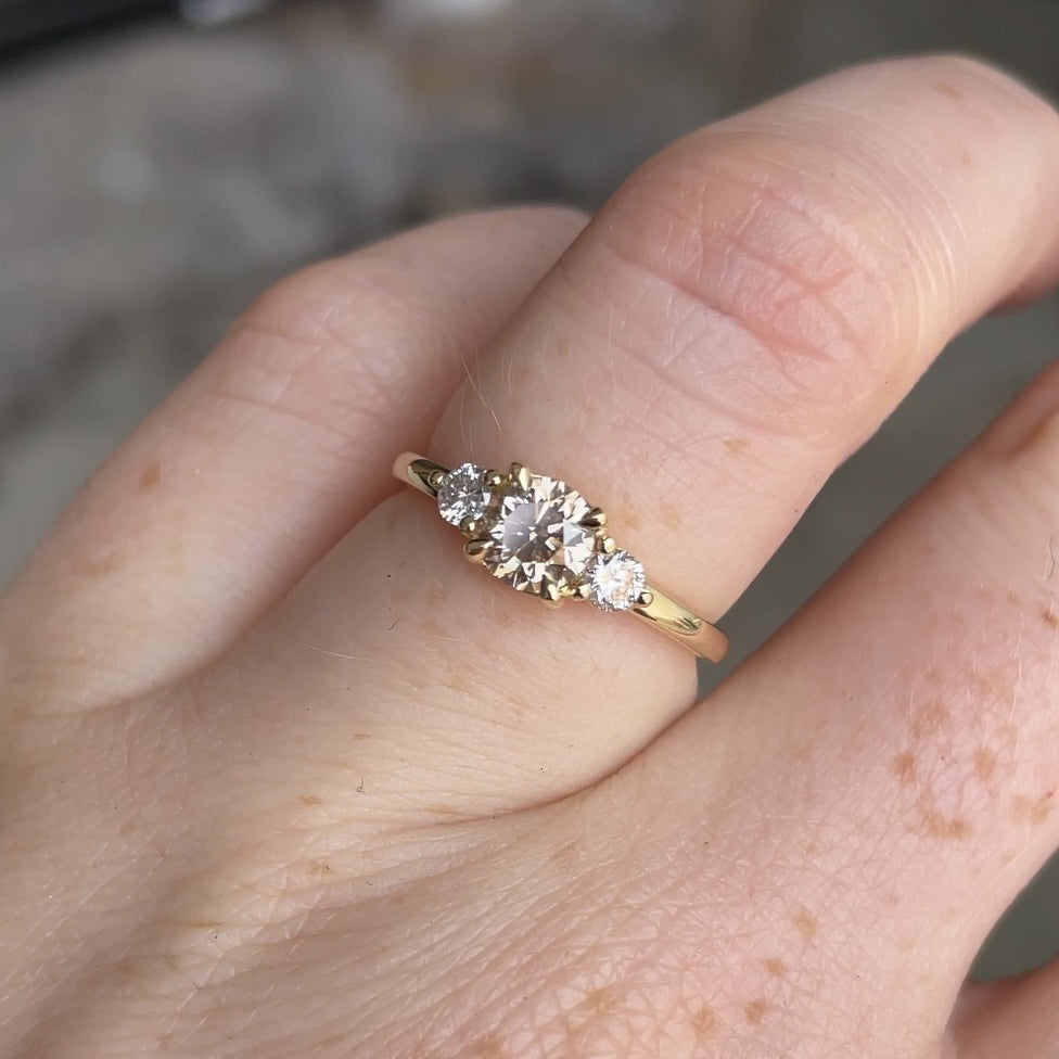 ROUND ARGYLE / TRILOGY RING II