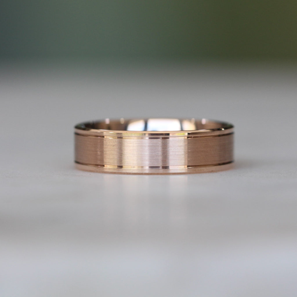 lined wedding band