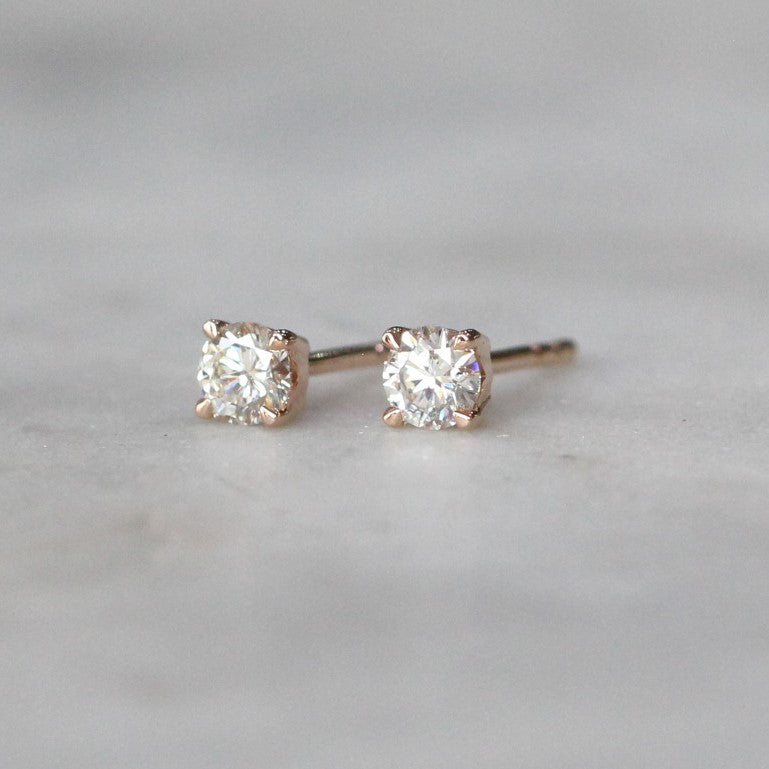 round cut White diamond stud earrings 